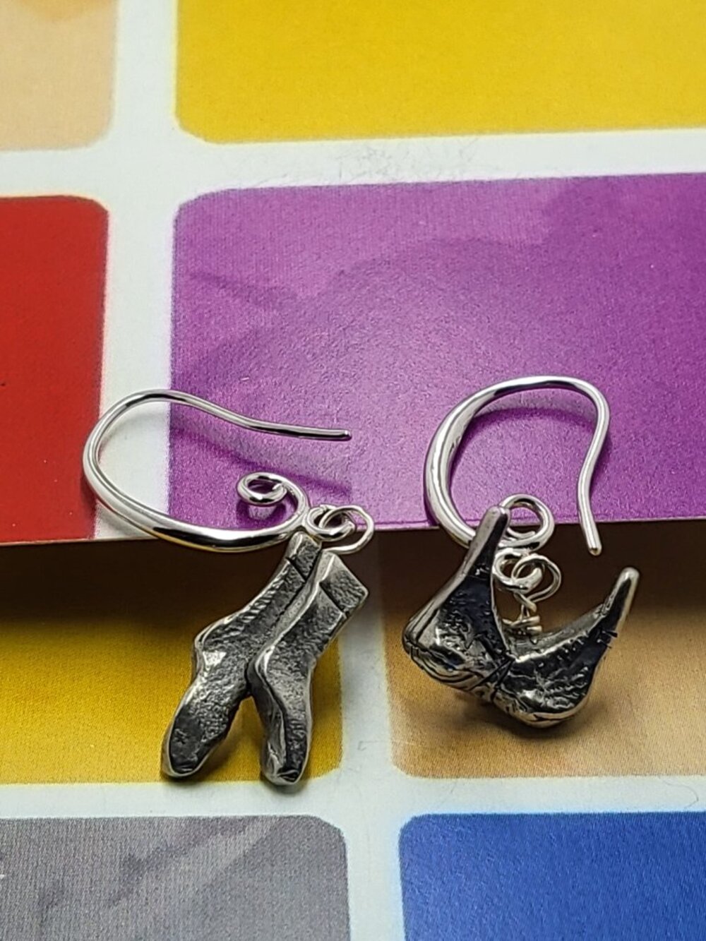 Earrings with vintage Todd Oldham Buttons 90s silver tone